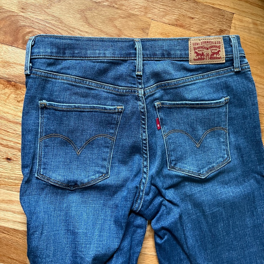 Levi Jeans - Picture 5 of 5